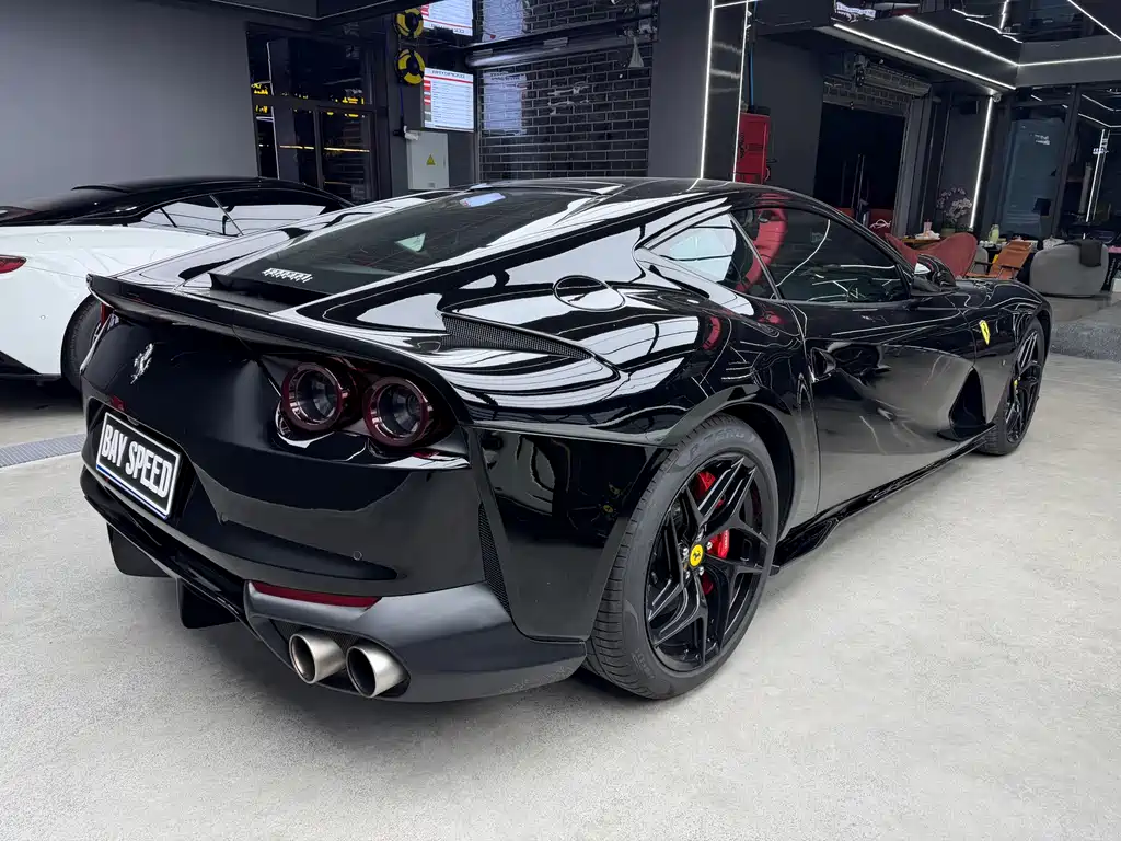 Ferrari Ferrari 812 Superfast 2017 6.5L 2017 - thumbnail 8