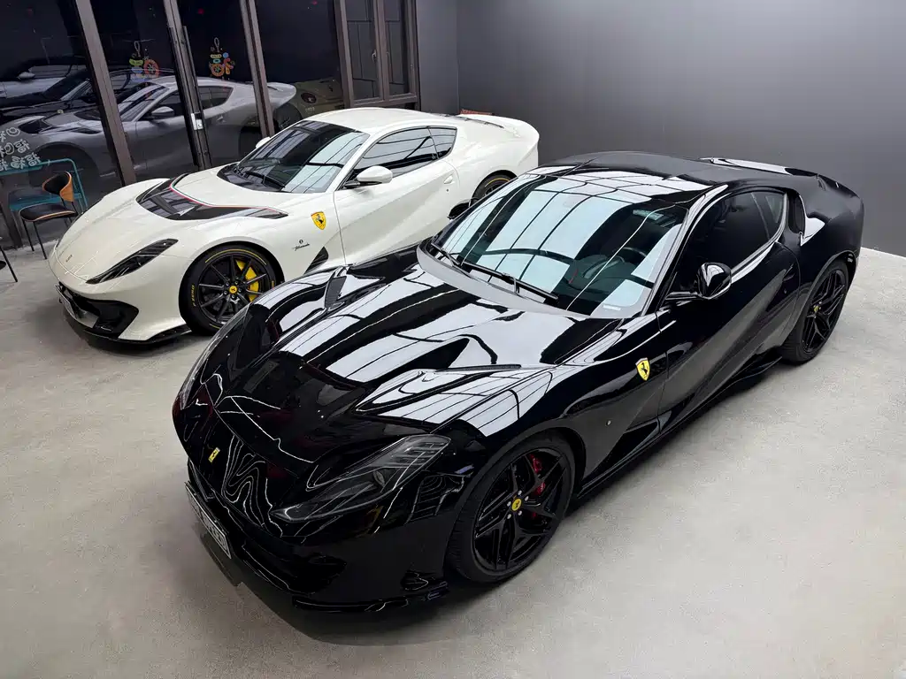 Ferrari Ferrari 812 Superfast 2017 6.5L 2017 - thumbnail 9