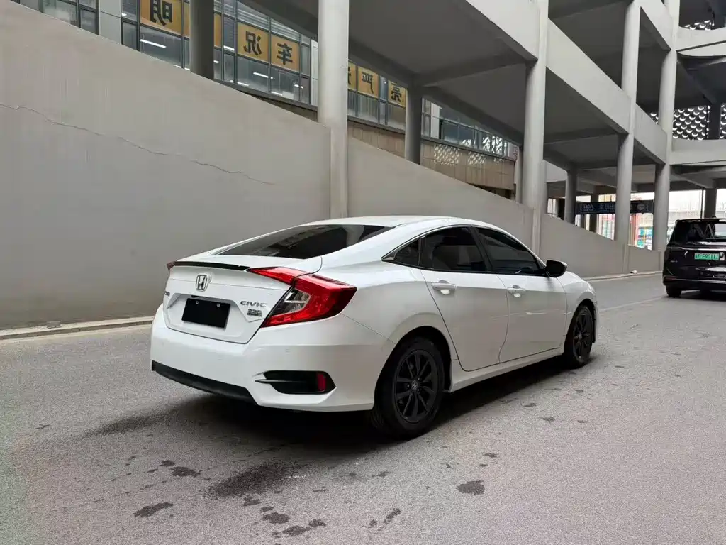 Honda Honda Civic 2019 220TURBO CVT Sport Edition China V 2021 - thumbnail 6
