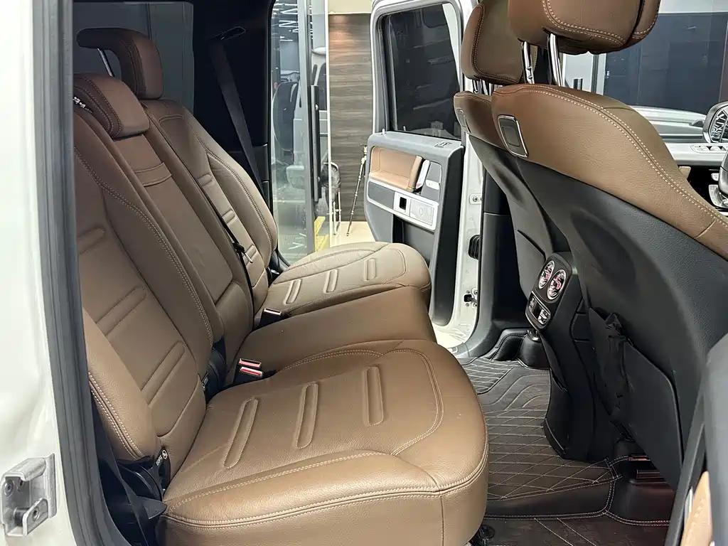 Mercedes-Benz Mercedes-Benz G-Class 2023 G 350 2023 - thumbnail 16