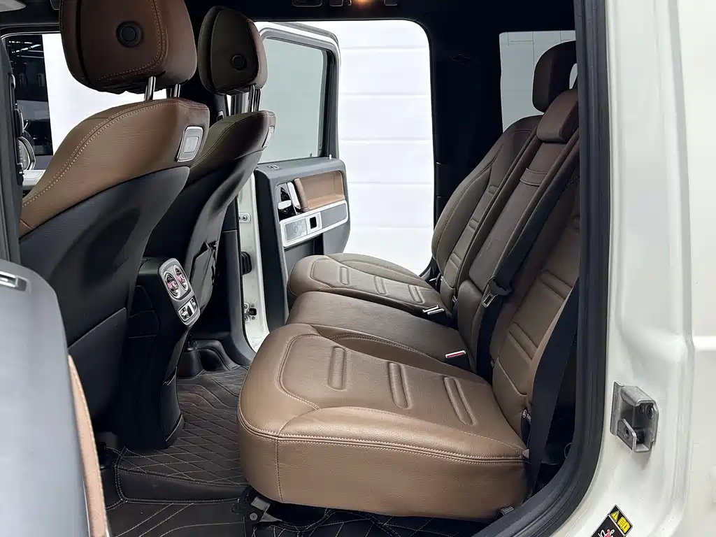 Mercedes-Benz Mercedes-Benz G-Class 2023 G 350 2023 - thumbnail 17