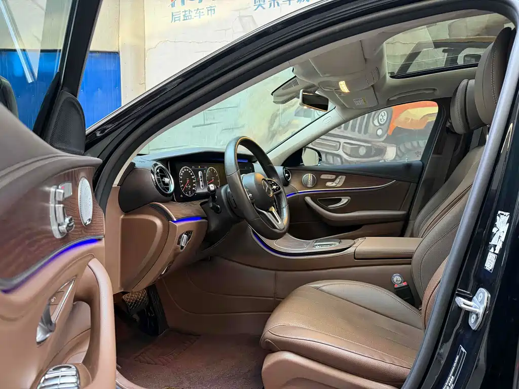 Mercedes-Benz Mercedes-Benz E-Class 2020 E 300 L Luxury 2020 - thumbnail 4