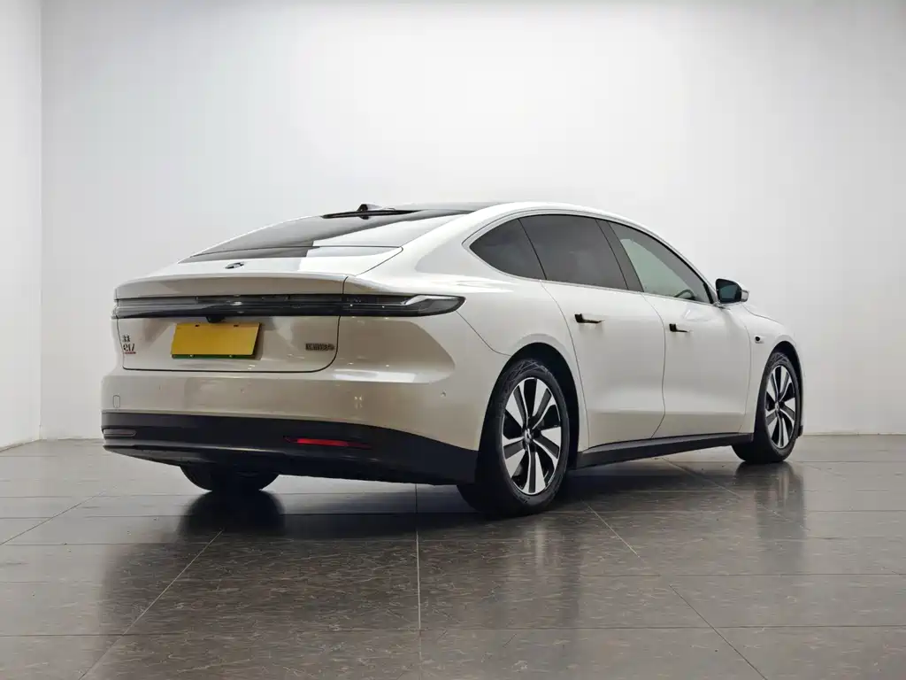 NIO NIO ET7 2022 75kWh 2023 - thumbnail 3