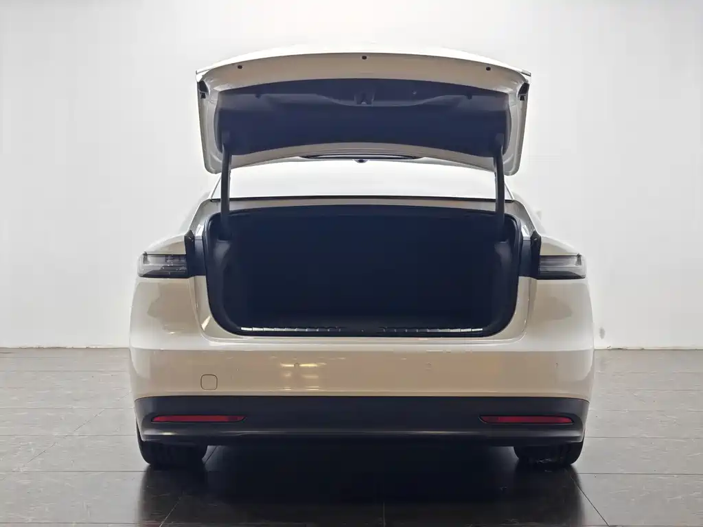 NIO NIO ET7 2022 75kWh 2023 - thumbnail 12