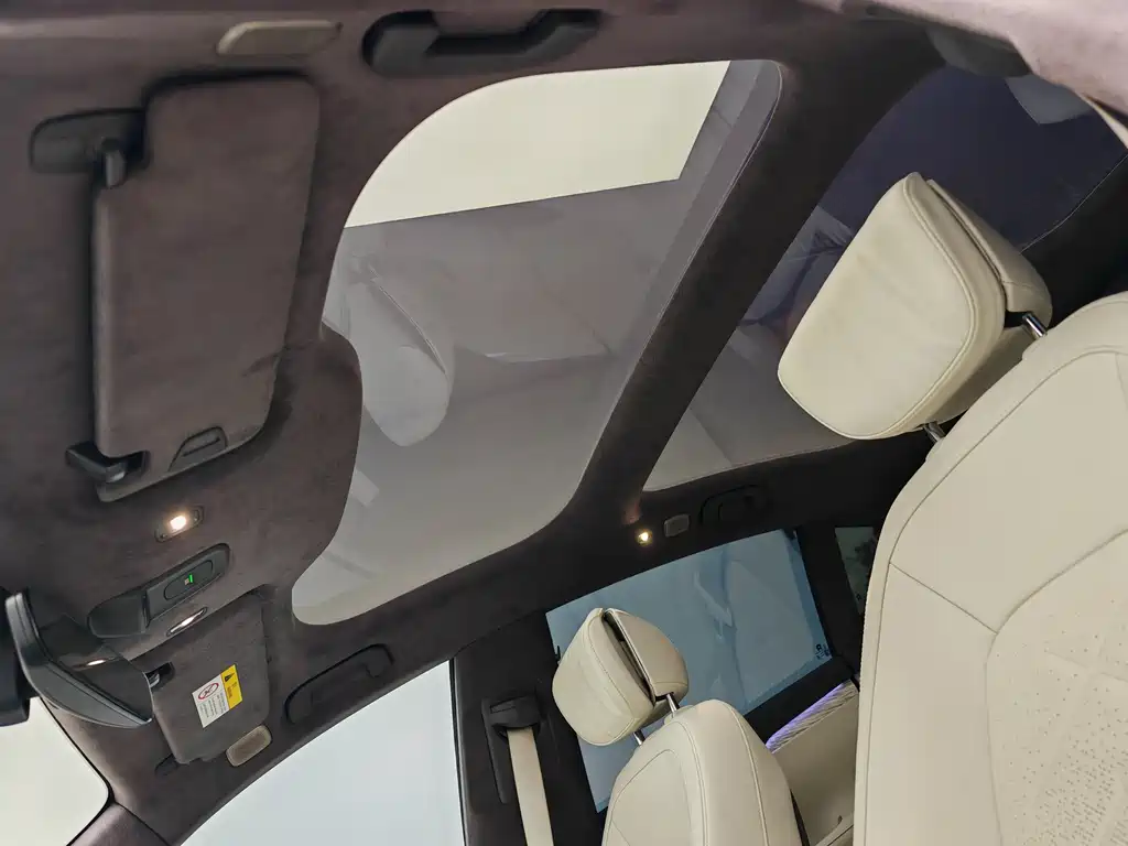 NIO NIO ET7 2022 75kWh 2023 - thumbnail 18