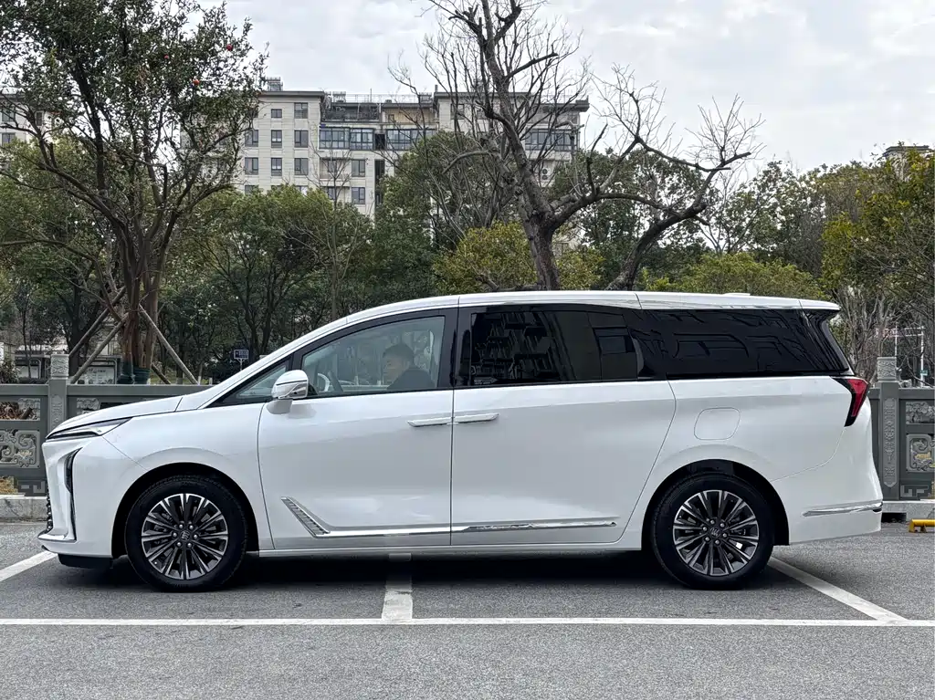 Buick Buick GL8 2025 Landtrek Intelligent Enjoyment Edition 2025 - thumbnail 3