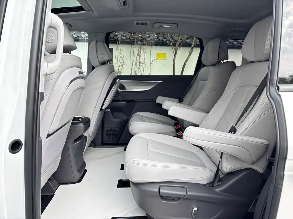 Buick Buick GL8 2025 Landtrek Intelligent Enjoyment Edition 2025 - thumbnail 12