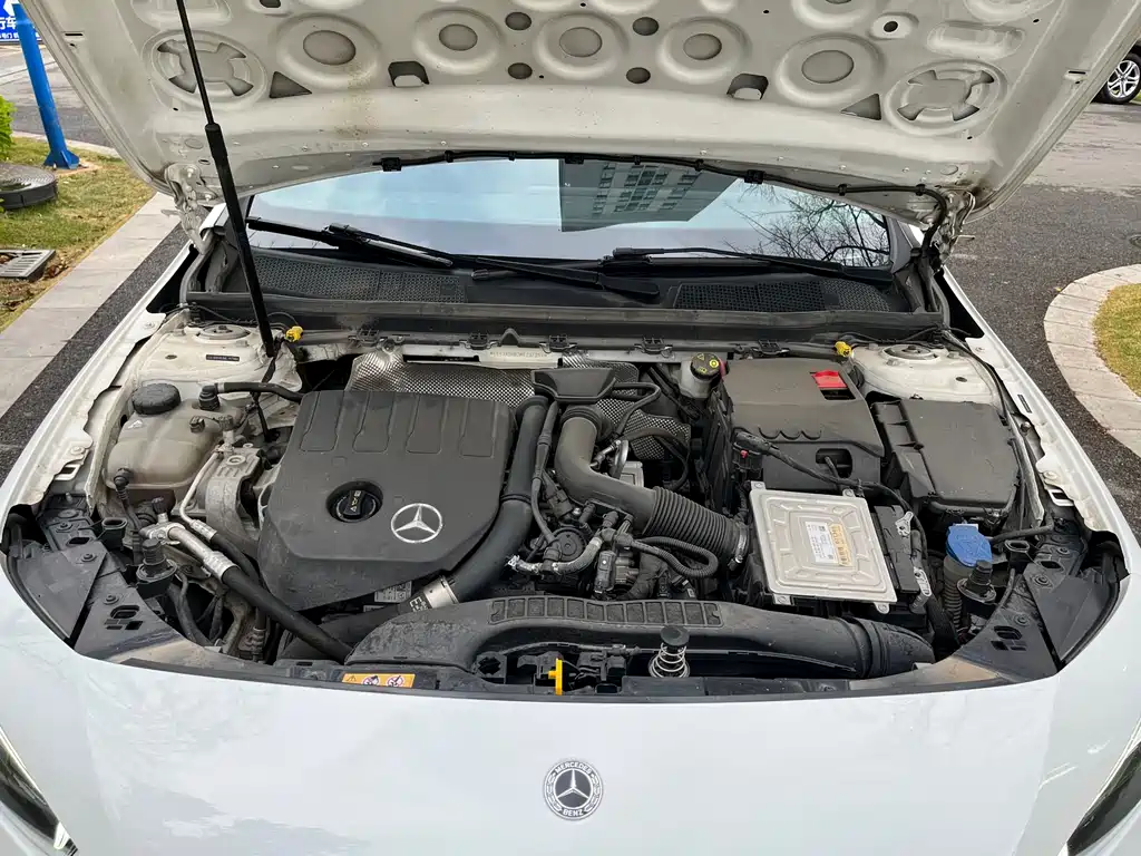 Mercedes-Benz Mercedes-Benz A-Class 2021 A 200 L Sport Sedan Fashion Edition 2021 - thumbnail 21