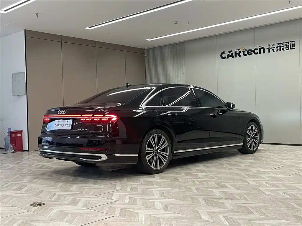 Audi Audi A8 2023 A8L 45 TFSI quattro Luxury Edition 2023 - thumbnail 5