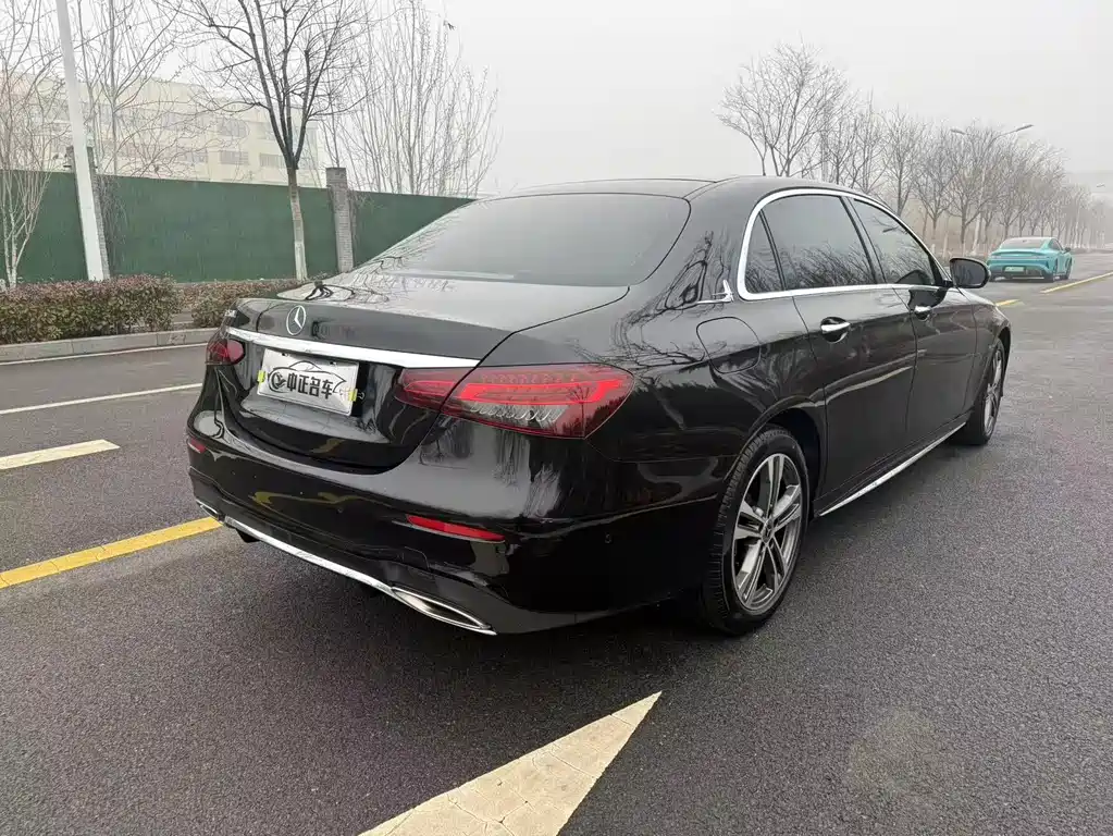 Mercedes-Benz Mercedes-Benz E-Class 2023 E 260 L 2024 - thumbnail 4