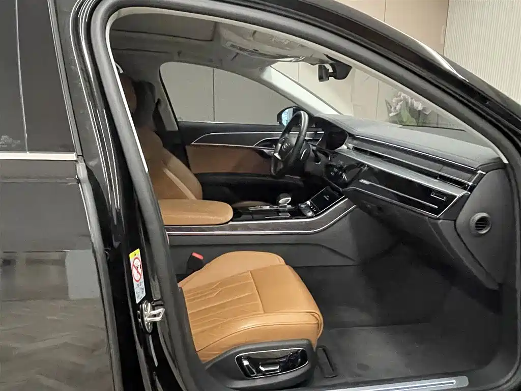 Audi Audi A8 2023 A8L 45 TFSI quattro Luxury Edition 2023 - thumbnail 17