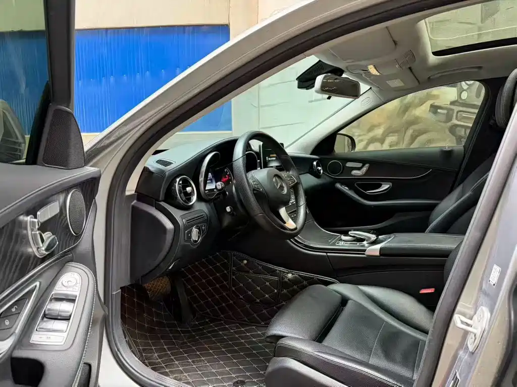 Mercedes-Benz Mercedes-Benz C-Class 2015 Model Year Facelift C 200 L Sport 2016 - thumbnail 7