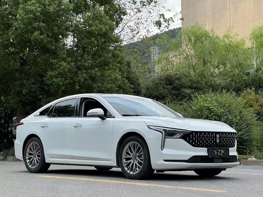 Bestune Bestune B70 2022 Model Year Third Generation 1.5T Automatic Premium Edition 2023 - thumbnail 3