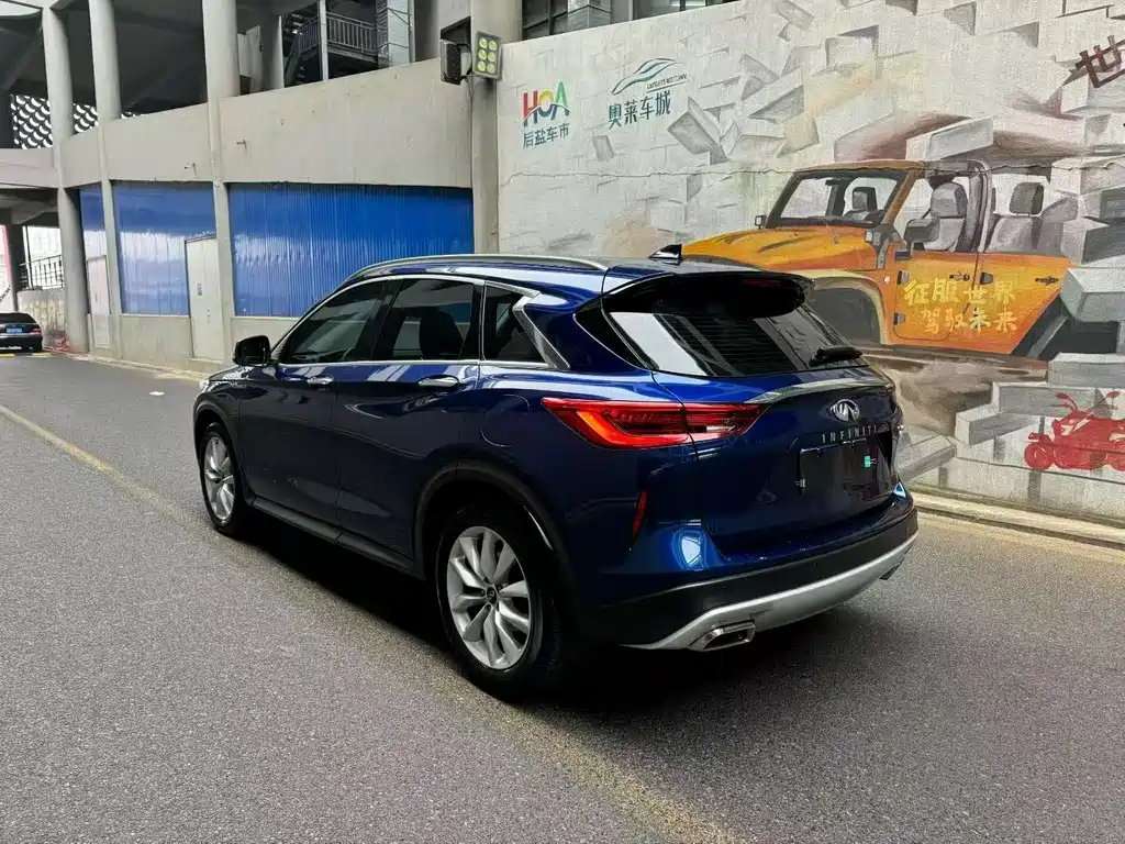 Infiniti Infiniti QX50 2018 2.0T FWD Fashion Edition 2020 - thumbnail 3