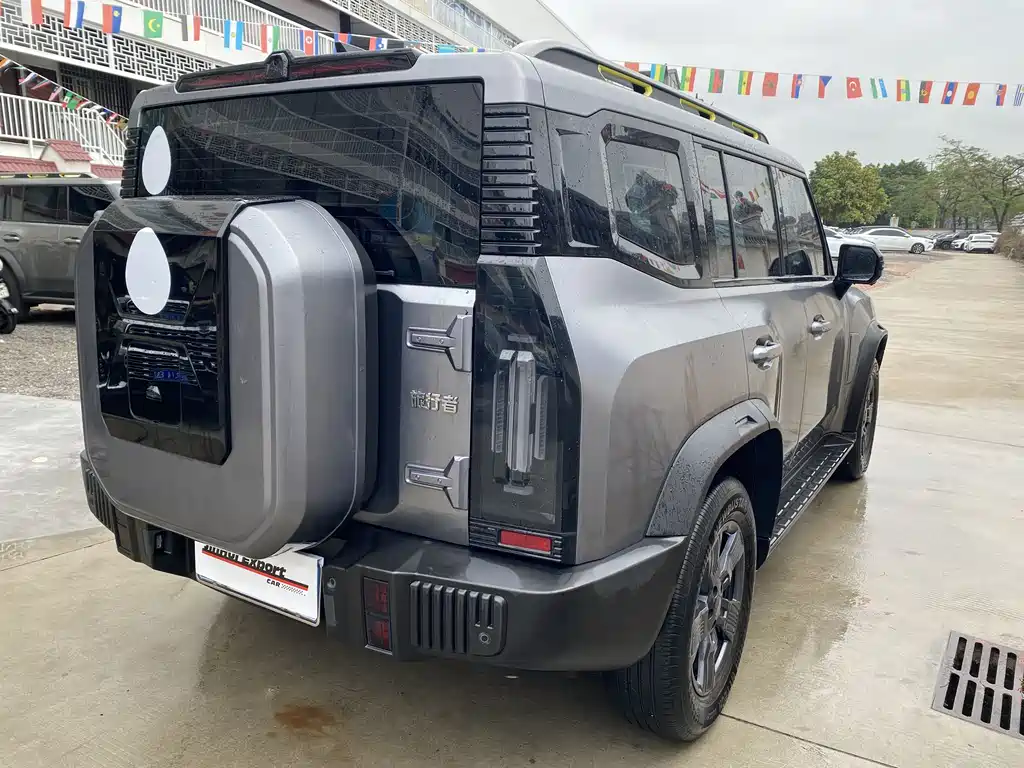 Jetour Jetour Traveler 2023 1.5T 2WD Discovery PRO 2023 - thumbnail 2