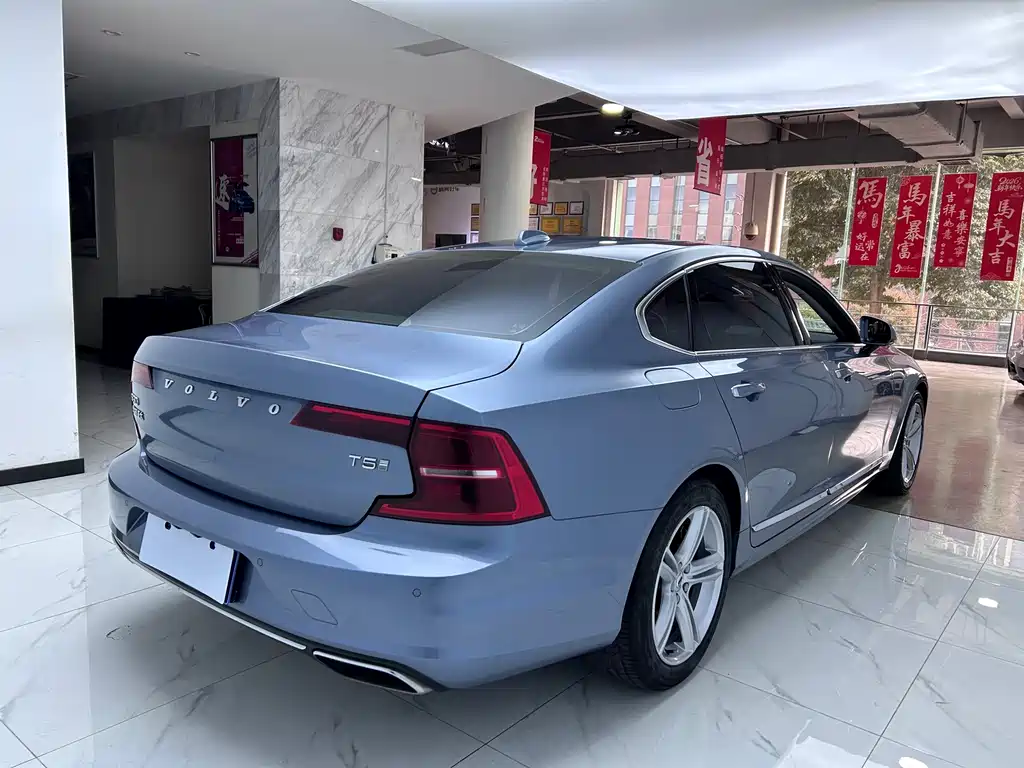 Volvo Volvo S90 2019 T5 Momentum 2019 - thumbnail 7