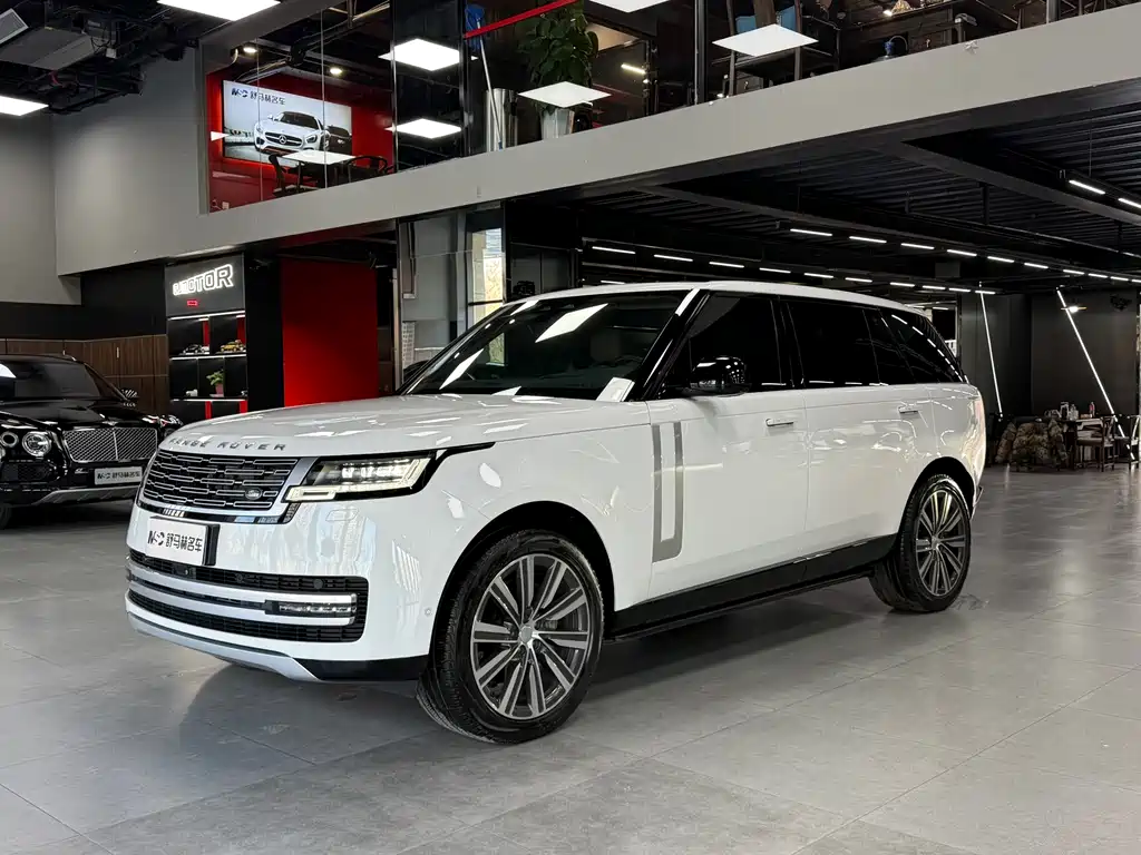 Land Rover Range Rover 2023 3.0 L6 400PS Vogue Long Wheelbase 2022