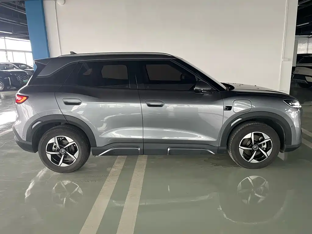 BYD BYD Yuan UP 2025 Intelligent Driving Edition 401KM Premium Model 2025 - thumbnail 3