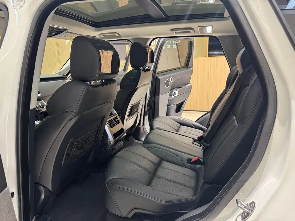 Land Rover Range Rover Sport 2017 3.0 SC V6 HSE DYNAMIC 2018 - thumbnail 12