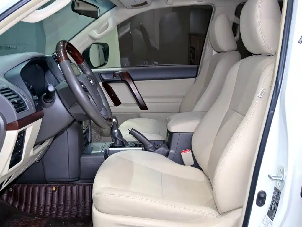 Toyota Toyota Land Cruiser Prado (Imported) 2018 Model 4.0L Middle East Version 2020 - thumbnail 9