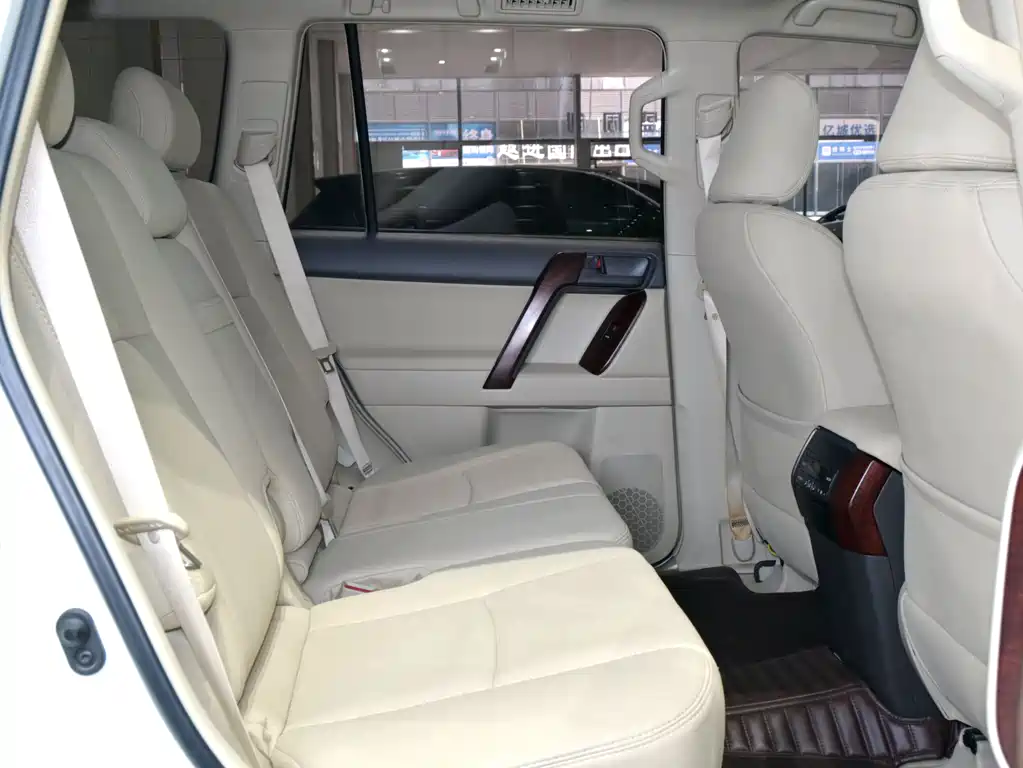 Toyota Toyota Land Cruiser Prado (Imported) 2018 Model 4.0L Middle East Version 2020 - thumbnail 12