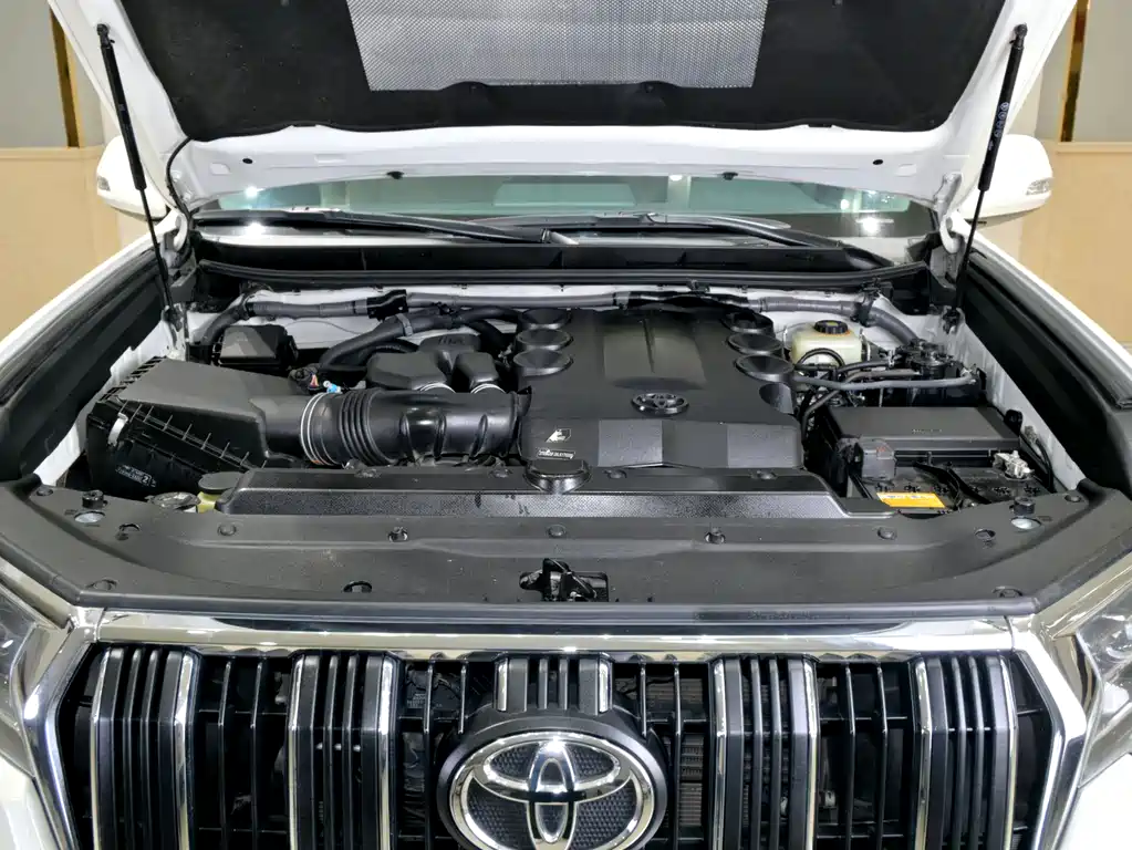 Toyota Toyota Land Cruiser Prado (Imported) 2018 Model 4.0L Middle East Version 2020 - thumbnail 26
