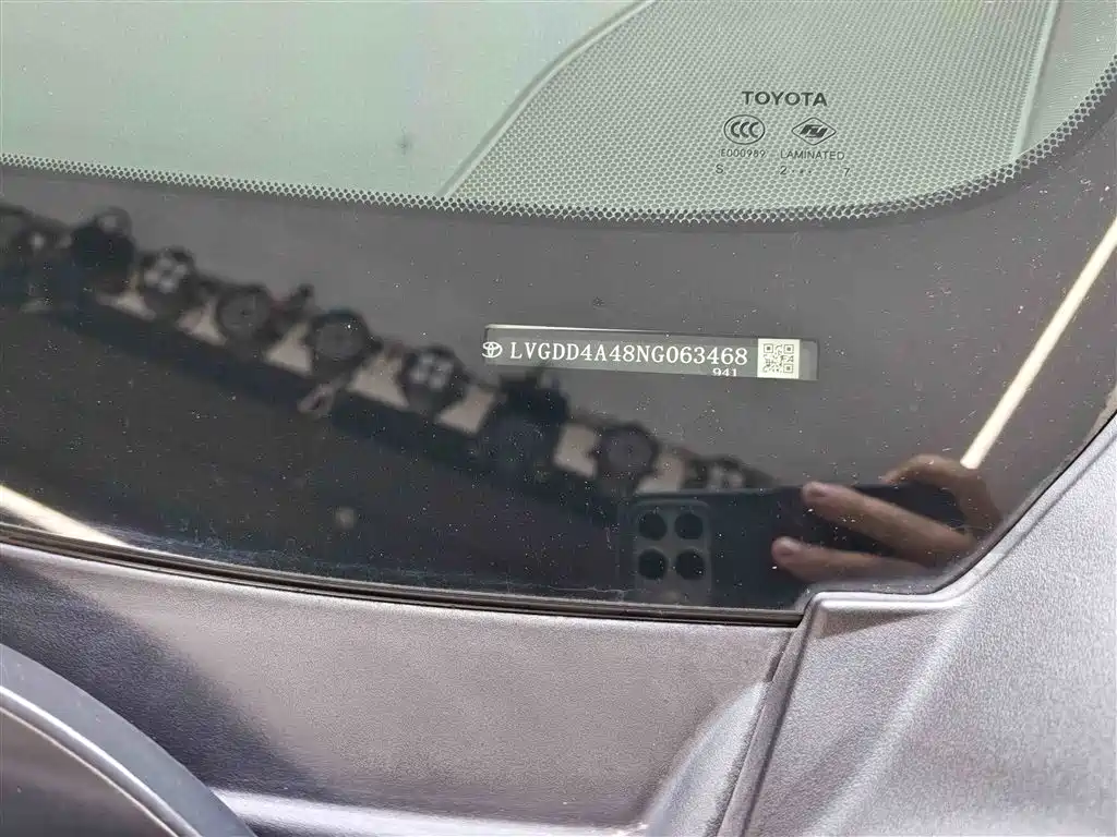 Toyota Toyota Sienna 2021 2.5L Hybrid Premium Edition 2022 - thumbnail 27