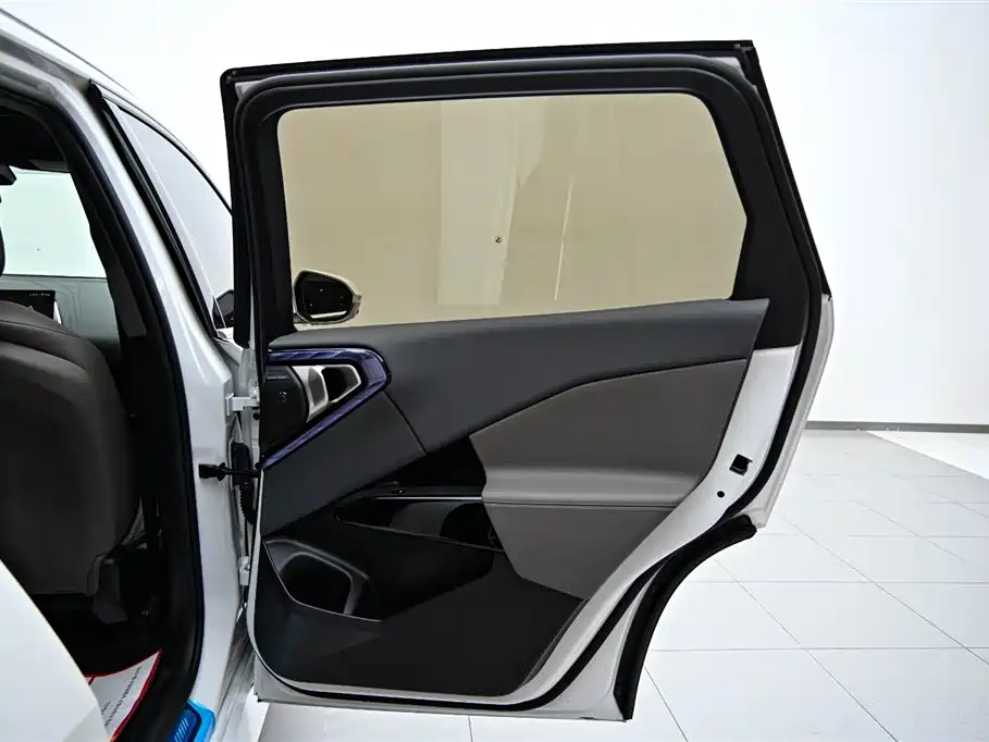 BMW BMW X3 2025 xDrive30L Leading M Sport Package 2025 - thumbnail 19