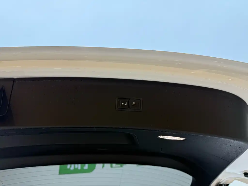 Audi Audi Q5L 2021 45 TFSI Luxury Dynamic Model 2021 - thumbnail 18