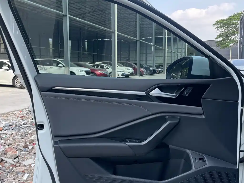 Volkswagen Volkswagen Sagitar 2021 280TSI DSG Excellence Edition 2021 - thumbnail 15