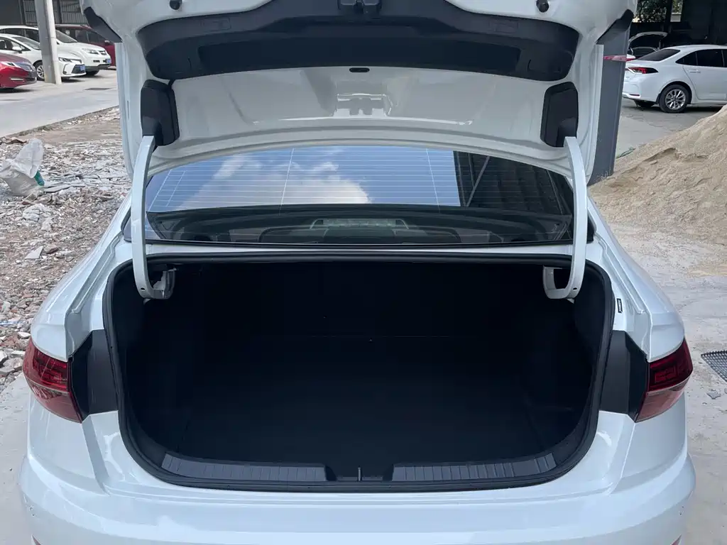 Volkswagen Volkswagen Sagitar 2021 280TSI DSG Excellence Edition 2021 - thumbnail 24