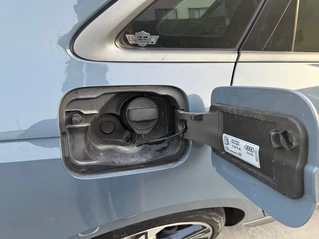Audi Audi A4L 2022 40 TFSI quattro RS Package Fuel Speed Edition 2022 - thumbnail 13