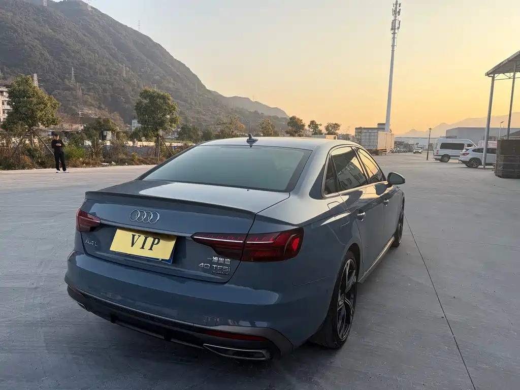 Audi Audi A4L 2022 40 TFSI quattro RS Package Fuel Speed Edition 2022 - thumbnail 15