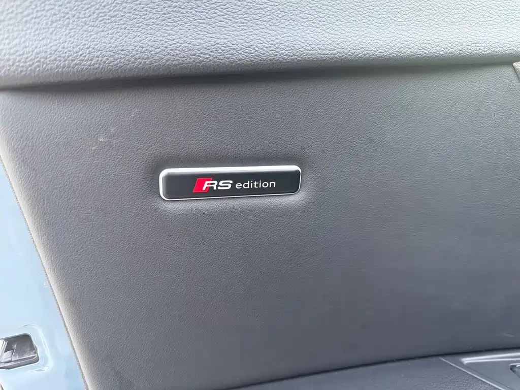 Audi Audi A4L 2022 40 TFSI quattro RS Package Fuel Speed Edition 2022 - thumbnail 23