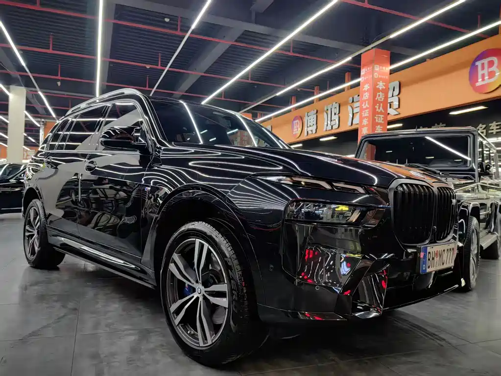 BMW BMW X7 xDrive40i M Sport Package Premium 2022 - thumbnail 3