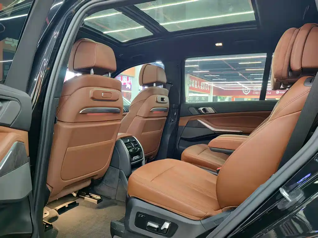 BMW BMW X7 xDrive40i M Sport Package Premium 2022 - thumbnail 15