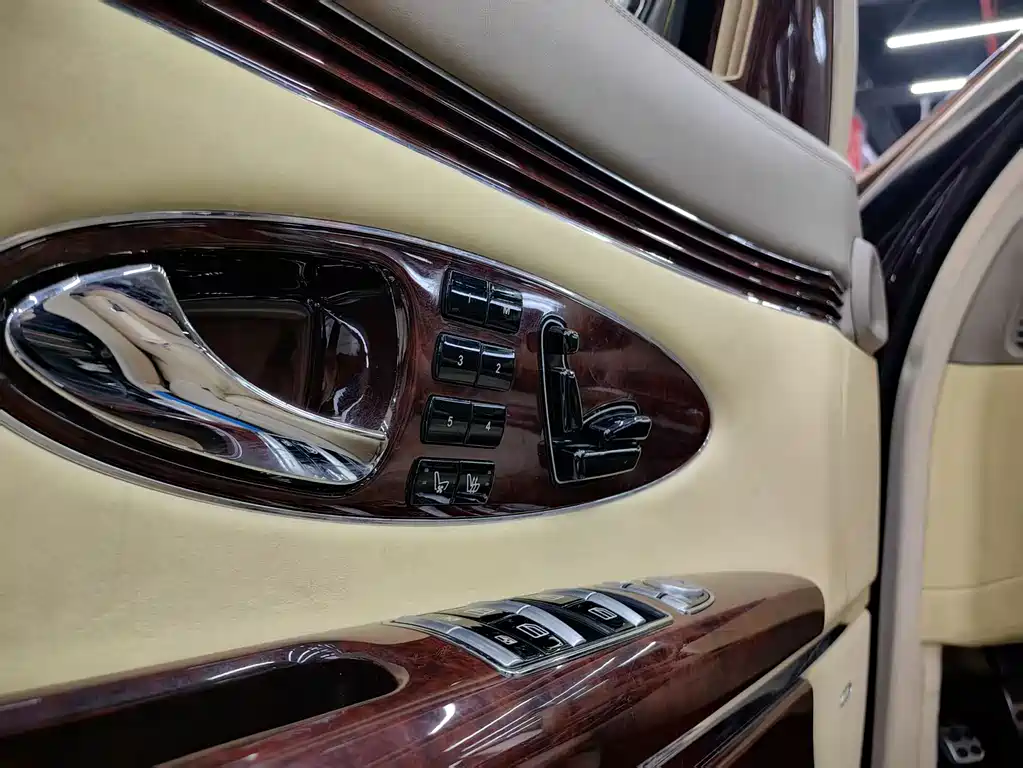 Maybach Maybach 62S Zeppelin 2009 6.0T 2009 - thumbnail 9