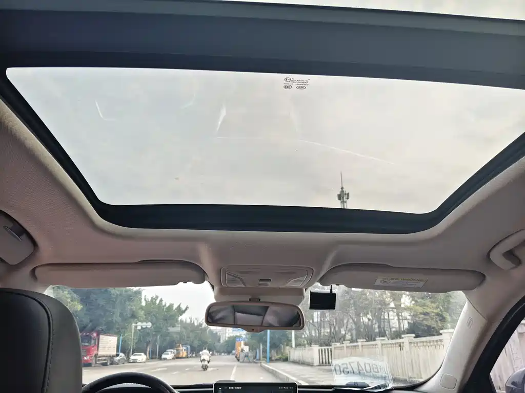 Hongqi Hongqi H5 2022 Classic 1.8T Automatic Smart Connectivity Flag Enjoyment Edition 2021 - thumbnail 11