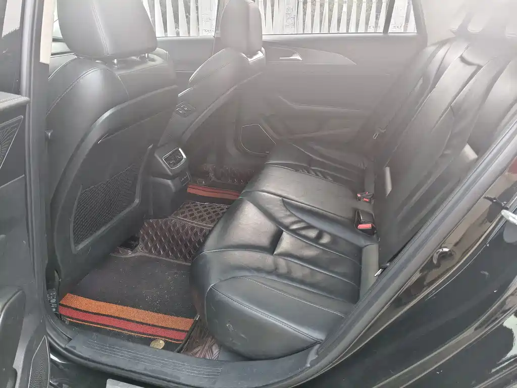 Hongqi Hongqi H5 2022 Classic 1.8T Automatic Smart Connectivity Flag Enjoyment Edition 2021 - thumbnail 15