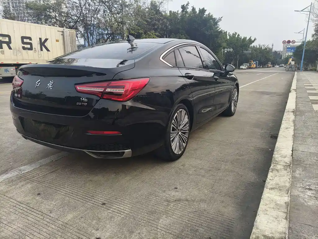 Hongqi Hongqi H5 2022 Classic 1.8T Automatic Smart Connectivity Flag Enjoyment Edition 2021 - thumbnail 19