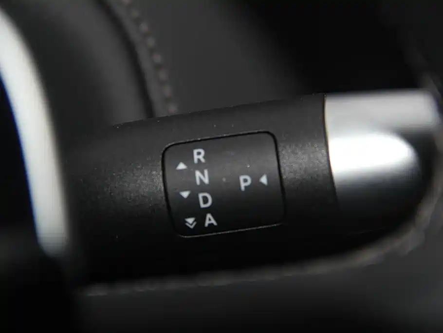 Li Auto Li L9 2025 Pro Intelligent Upgrade Edition 2026 - thumbnail 22
