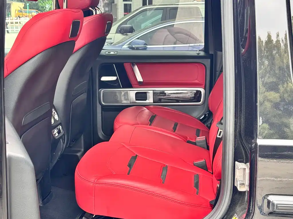 Mercedes-Benz Mercedes-Benz G-Class AMG 2023 AMG G 63 2023 - thumbnail 7