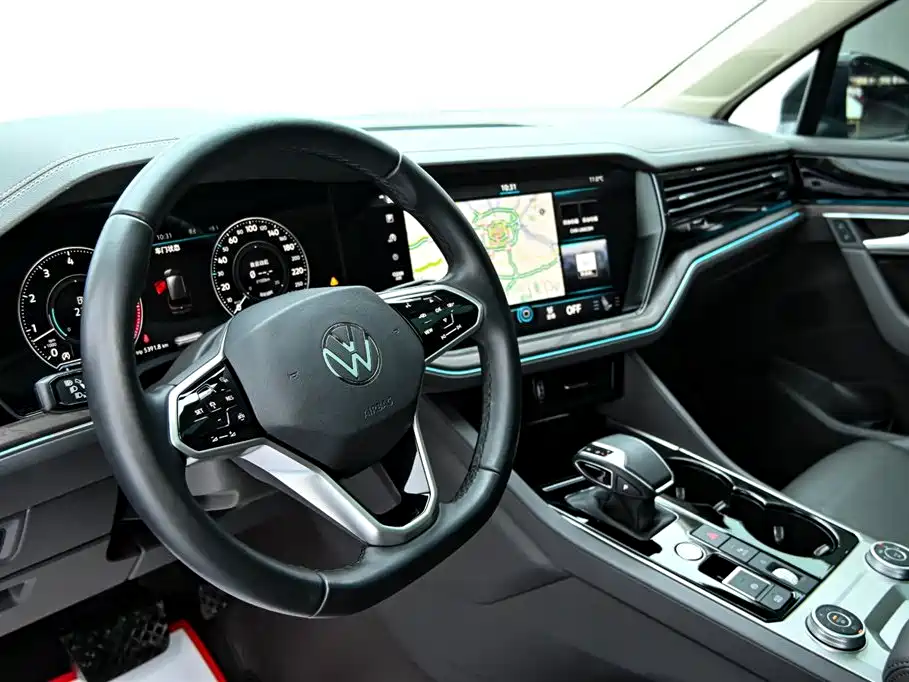 Volkswagen Volkswagen Touareg 2023 3.0TSI R-Line Sport Package 2025 - thumbnail 14