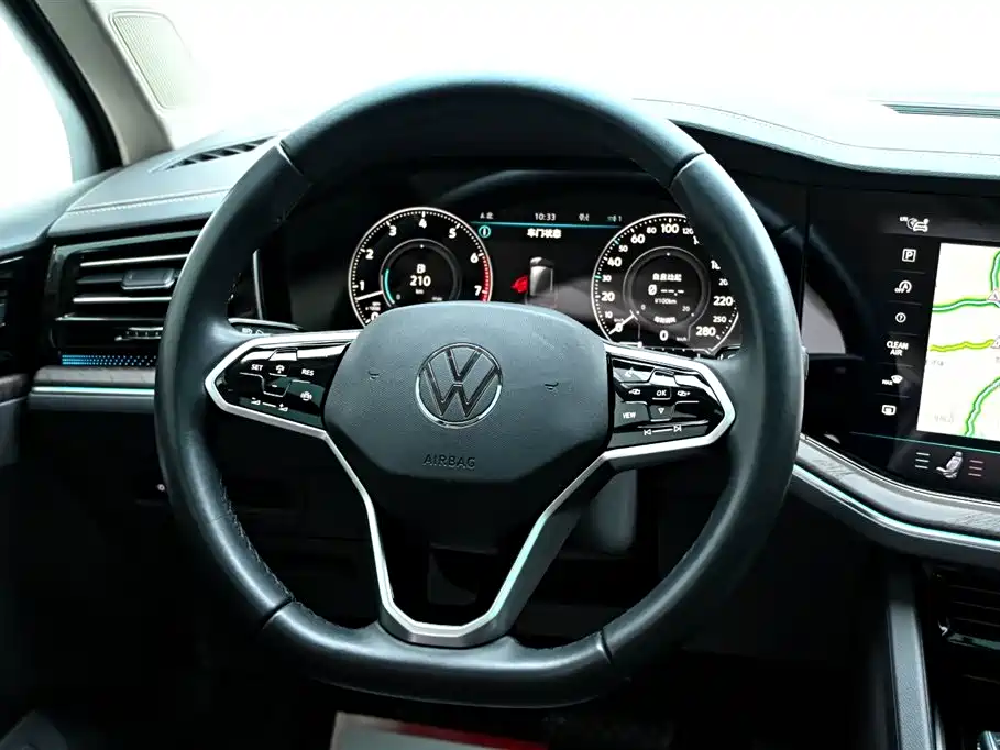 Volkswagen Volkswagen Touareg 2023 3.0TSI R-Line Sport Package 2025 - thumbnail 19
