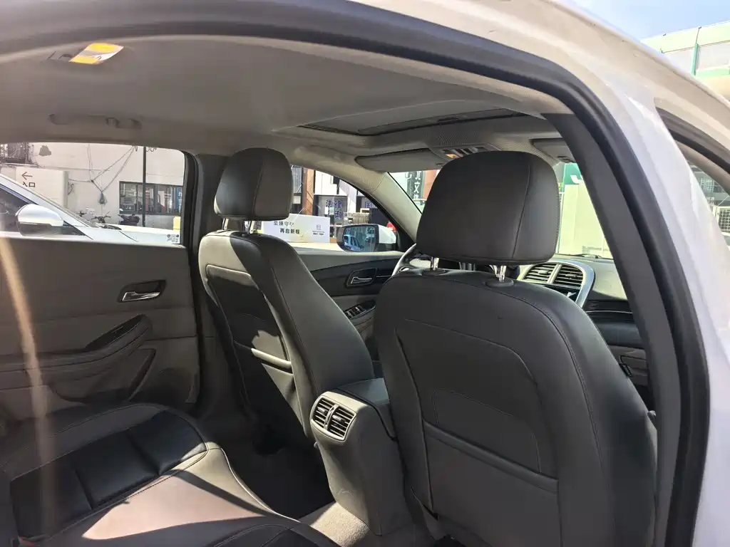 Chevrolet Malibu 2013 2.0L Automatic Luxury Edition 2013 - thumbnail 9
