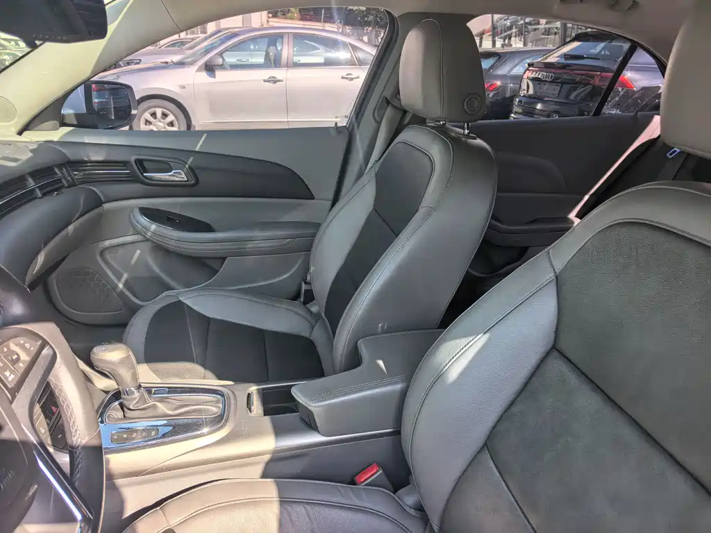 Chevrolet Malibu 2013 2.0L Automatic Luxury Edition 2013 - thumbnail 14