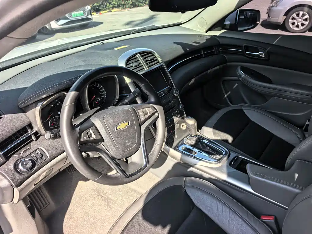 Chevrolet Malibu 2013 2.0L Automatic Luxury Edition 2013 - thumbnail 21