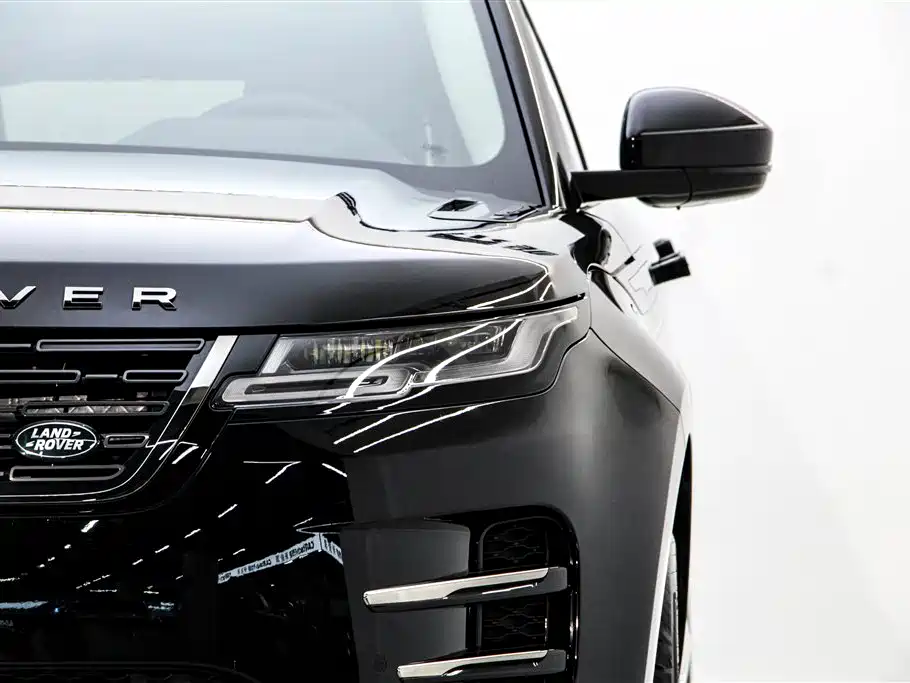 Land Rover Range Rover Evoque 2024 Range Rover Evoque L SE Prestige Light Edition 2025 - thumbnail 9