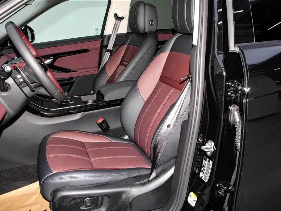 Land Rover Range Rover Evoque 2024 Range Rover Evoque L SE Prestige Light Edition 2025 - thumbnail 17