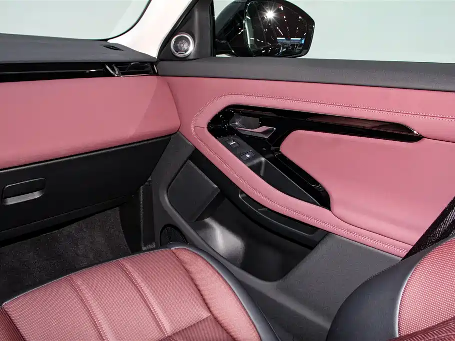 Land Rover Range Rover Evoque 2024 Range Rover Evoque L SE Prestige Light Edition 2025 - thumbnail 22